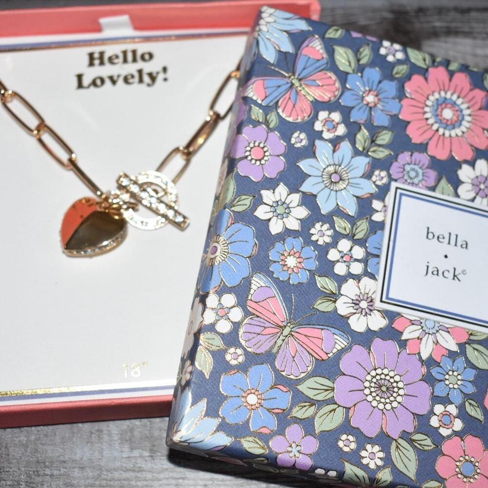 Bella jack gold tone heart pendant